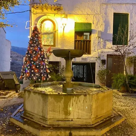 Tinao De Alcántaras Casa de Férias